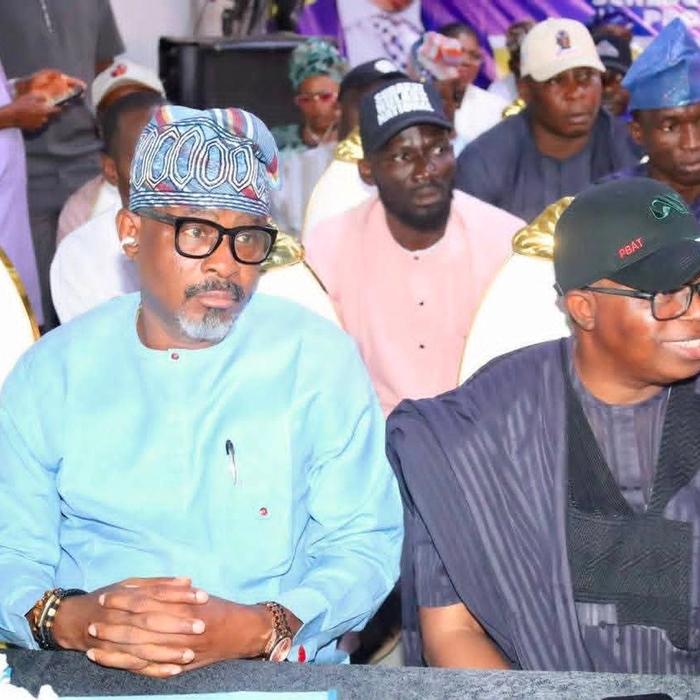 LAHA COMMITTEE ON LOCAL GOVERNMENT AND CHIEFTAINCY AFFAIRS COMMEND HON. OLOWA DURING OVERSIGHT VISIT TO IBEJU-