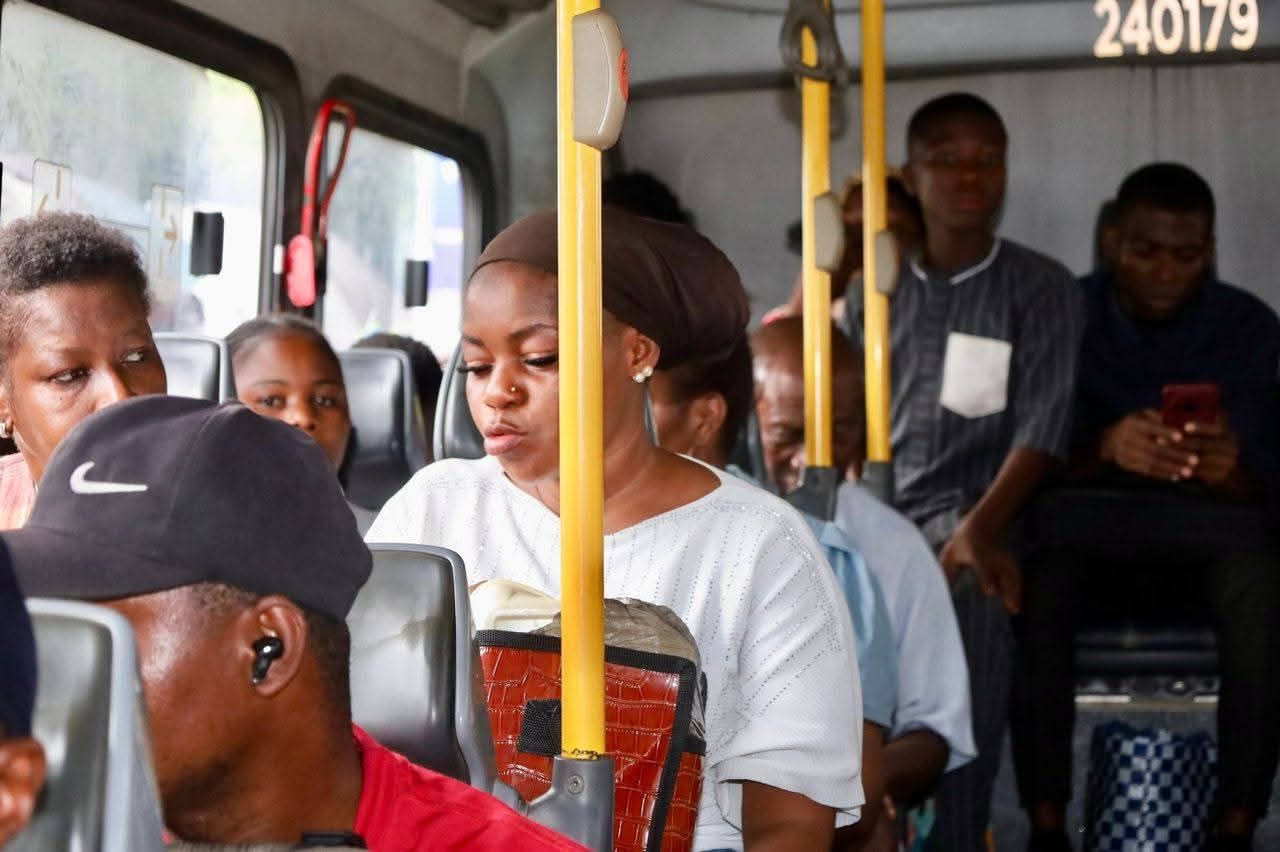 IBEJU-LEKKI LG PROVIDES FREE TRANSPORTATION FOR RESIDENTS AHEAD OF EID-MUBARAK