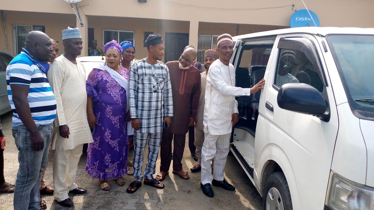 PURCHASE AND PRESENTATION OF NULGE STAFF BUS