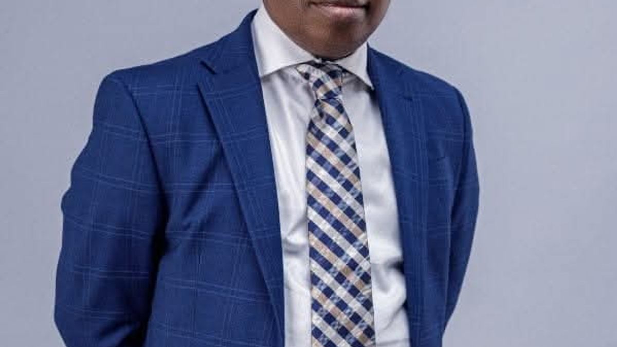 ASSOCIATION OF LOCAL GOVERNMENT INTERNAL AUDITORS IN LAGOS: OLOWA BAGGED " OUTSTANDING PERFORMANCE IN PUBLIC FUNDS MANAGEMENT, MAINTENANCE OF INTERNAL CONTROL AND FINANCIAL PROBITY, LAGOS EAST SENATORIAL DISTRICT.