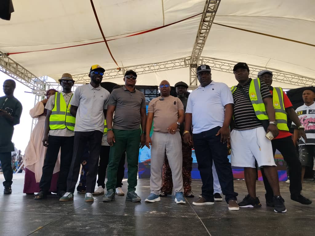 IBEJU-LEKKI CHAIRMAN HOSTS EASTER BEACH FIESTA AT ELEKO BEACH