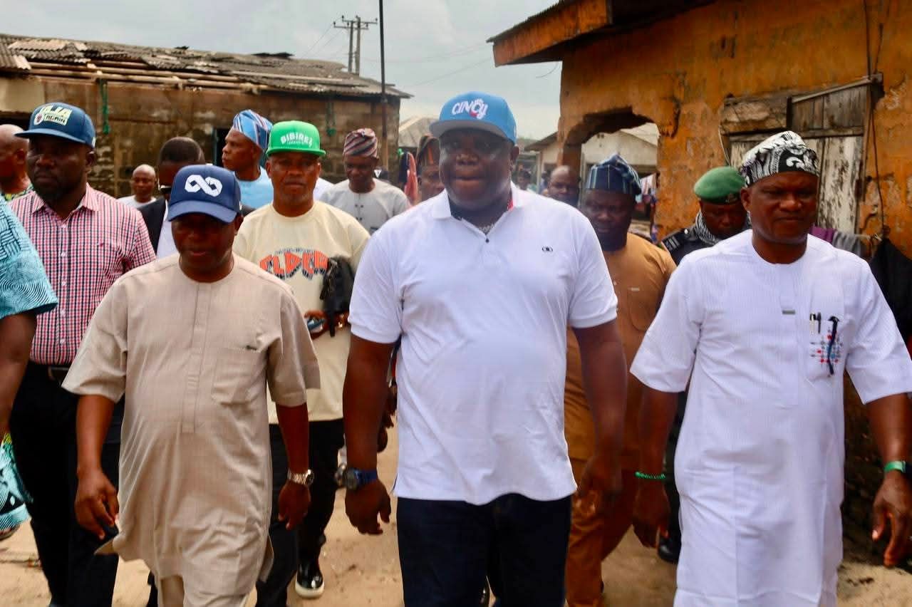 AKODO FLOOD CHALLENGE: CHAIRMAN OLOWA ASSESSES SITUATION, REITERATES ADMINISTRATION'S RESPONSIVENESS