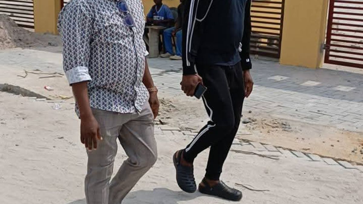MR ADEYEMI, CEO, SOLAROM OIL, VISITS IBEJU-LEKKI COUNCIL CHAIRMAN, TOURS KEY DEVELOPMENT PROJECTS