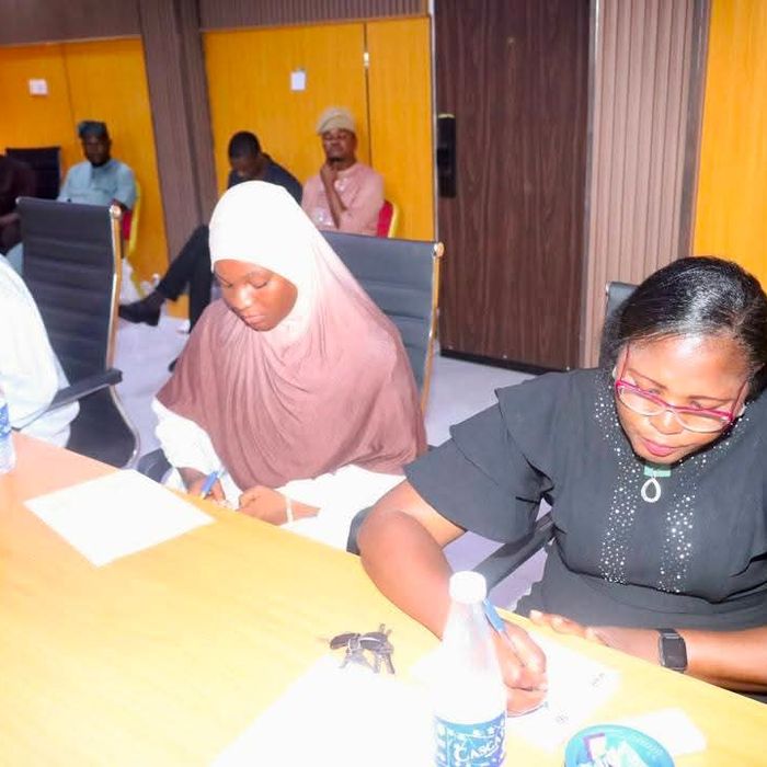 OLOWA INAUGURATES EDUCATION SCHOLARSHIP BOARD, MOVES TO INSTITUTIONALISE STUDENT SUPPORT IN IBEJU-LEKKI
