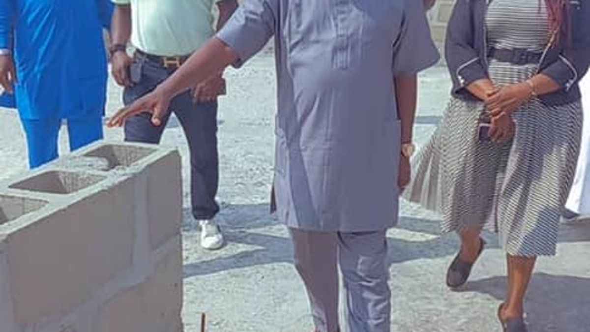 COUNCIL MAYOR OLOWA TOURS IBEJU-LEKKI LOCAL GOVERNMENT SECRETARIAT