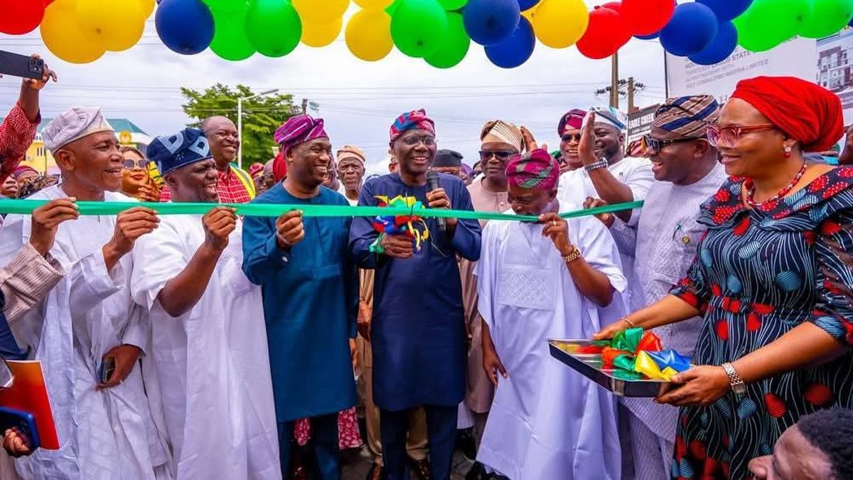 GOVERNOR BABAJIDE SANWO-OLU COMMISSIONS DEVELOPMENTAL PROJECTS IN IBEJU-LEKKI LOCAL GOVERNMENT