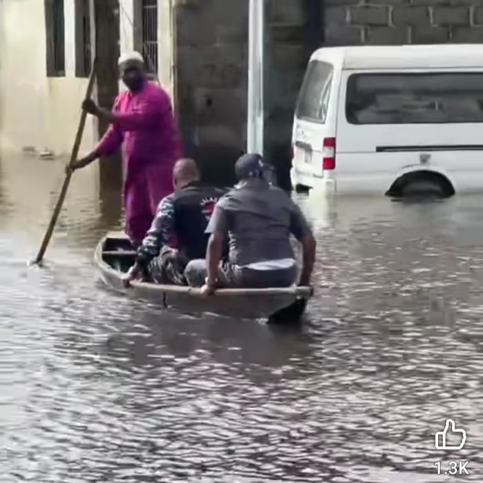 OLOWA TOURS FLOOD-HIT ARAROMI COMMUNITY, PLEDGES SWIFT GOVERNMENT RESPONSE