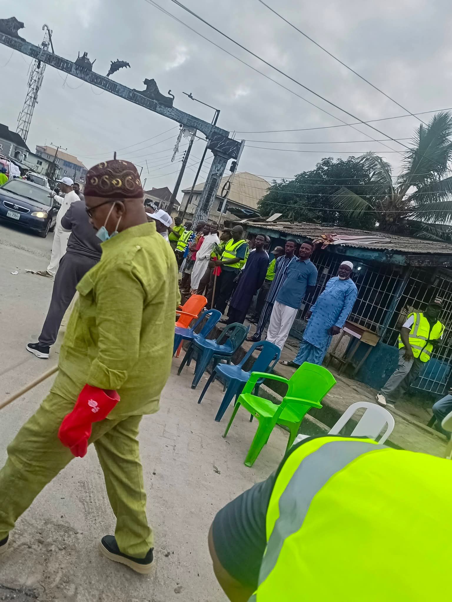 IBEJU-LEKKI MAKES A STATEMENT FOR CLEANER LAGOS AS FIRST LADY, DR. IBIJOKE SANWOOLU, MRS OLUREMI HAMZAT, TOKUN