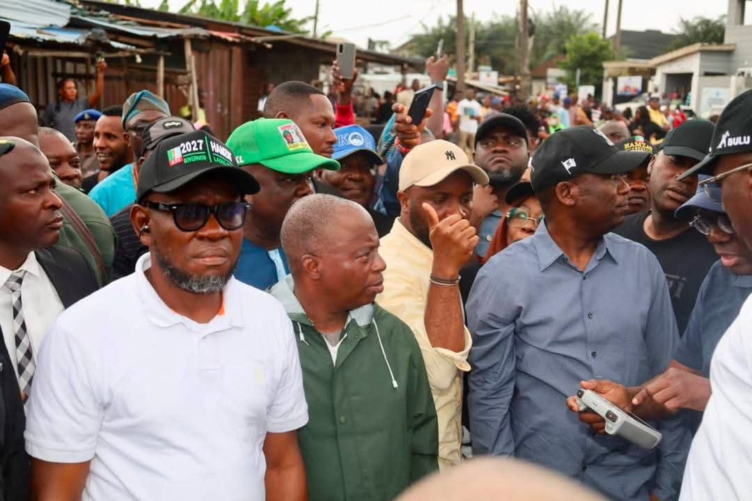 OLOWA RECEIVES SANWO-OLU, DEPUTY GOVERNOR, OTHERS AS LAGOS INTENSIFIES FLOOD RESPONSE IN GBETU-IWEREKUN