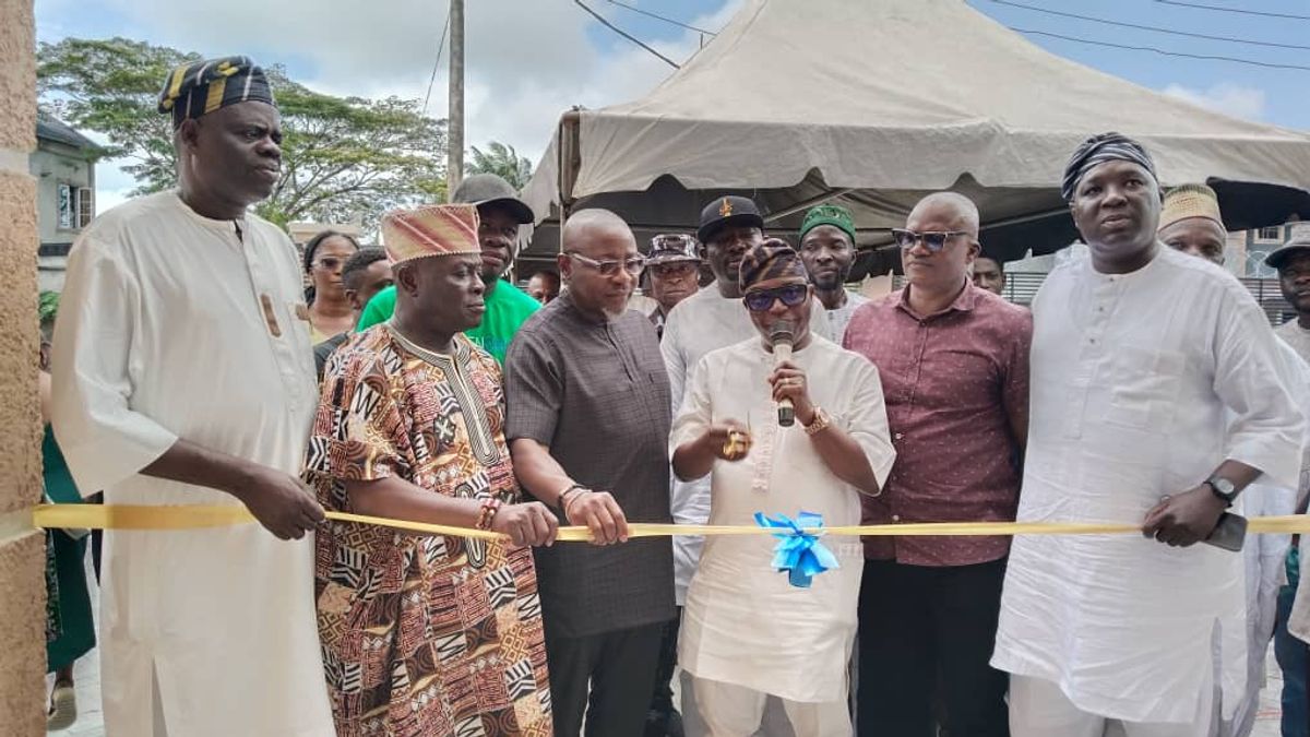 LAGOS STATE LOTTERY AND GAMING AUTHORITY HANDS OVER PRIMARY HEALTH CARE CENTRE TO IBEJU- LEKKI LOCAL GOVERNMENT.