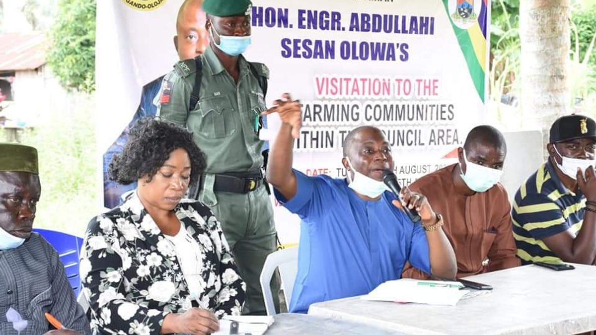 COUNCIL MAYOR PAYS VISIT TO AGRARIAN COMMUNITIES OF THE COUNCIL AREA