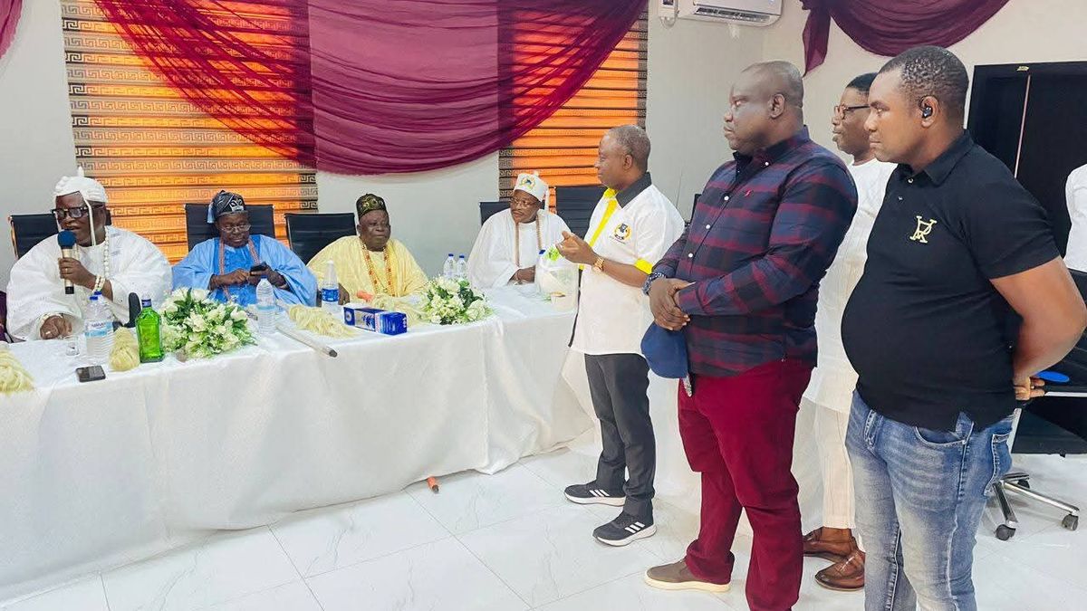 TRADITIONAL FATHERS POUR OUT ROYAL BLESSINGS ON HON. OLOWA