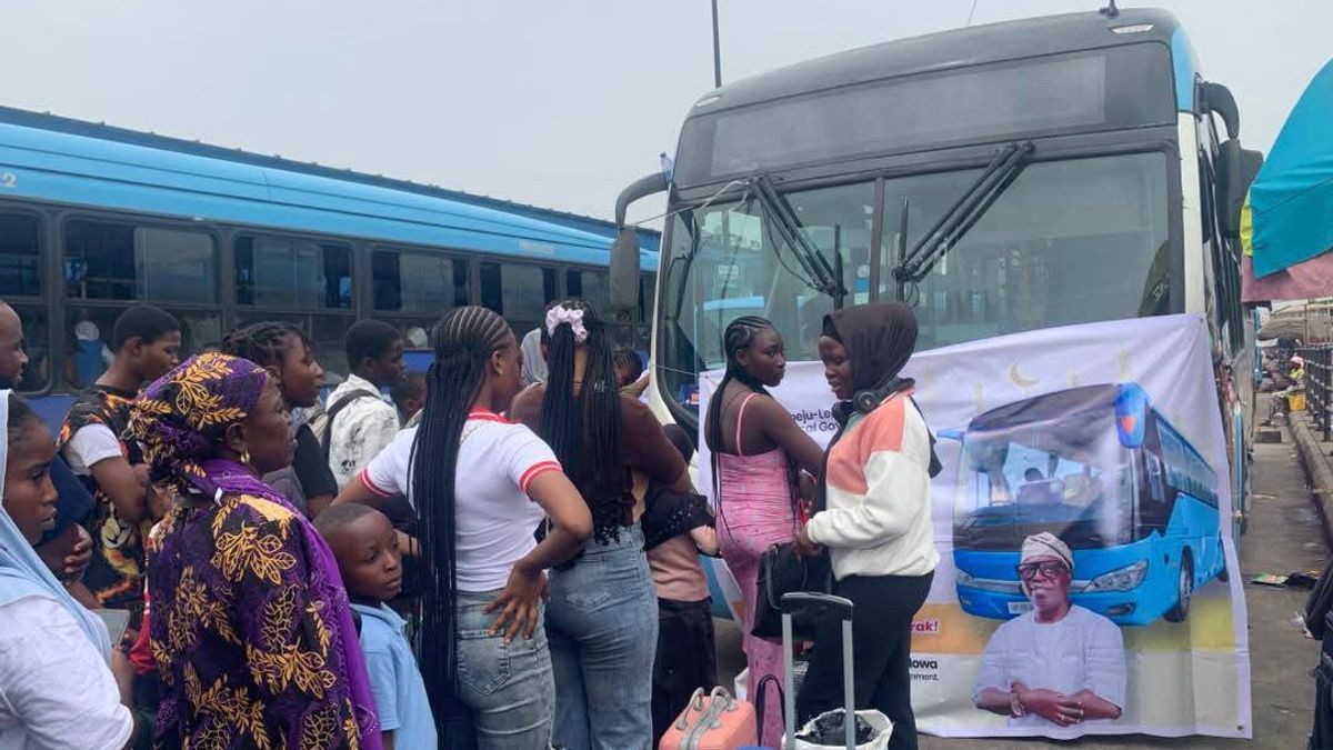 IBEJU-LEKKI LG PROVIDES FREE TRANSPORTATION FOR RESIDENTS AHEAD OF EID-MUBARAK