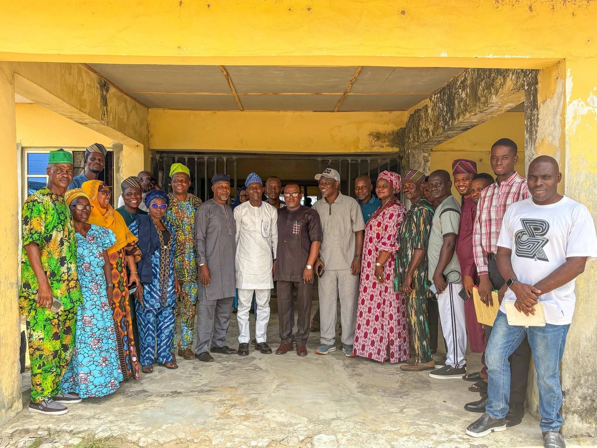 HON. OLOWA'S NEW SUPERVISOR FOR EDUCATION AND LIBRARY SERVICES, SODIQ AGBAJE, EMBARKS ON FAMILIARIZATION TOUR TO LGEA, IBEJU-AGBE