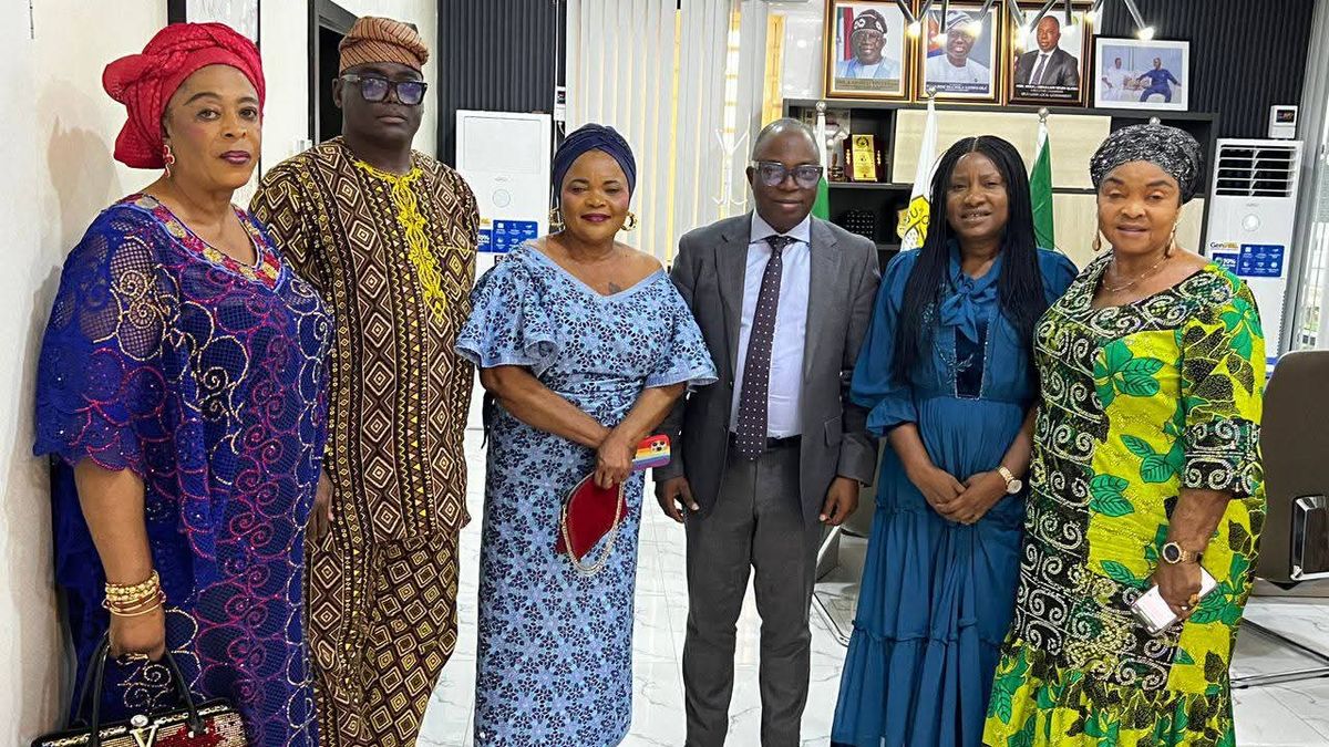 EPE DIVISION PROFESSIONAL WOMEN ASSOCIATION (EPWA) PAYS COURTESY TO HON. OLOWA