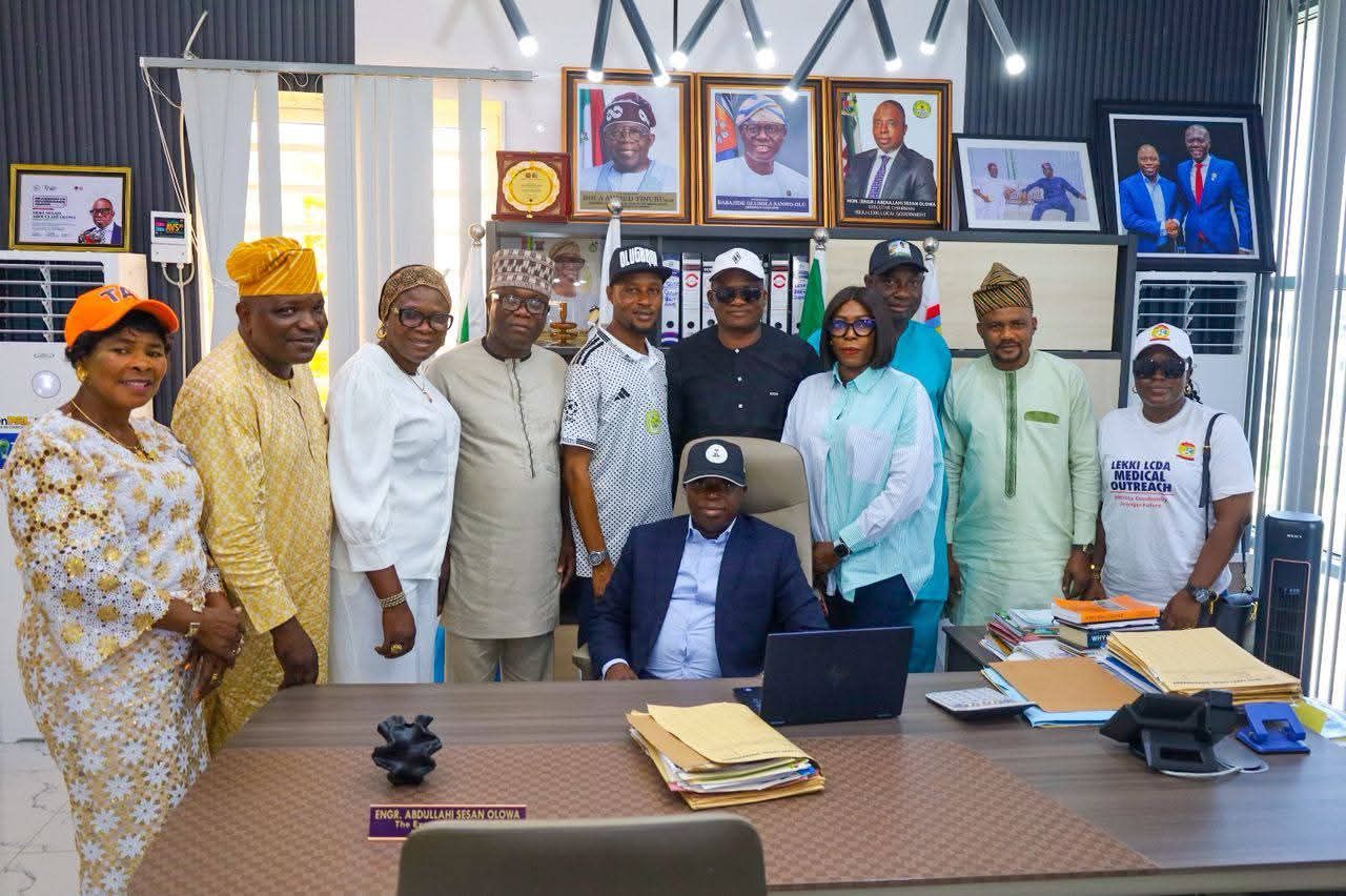 EXECUTIVES OF SECRETARIES TO LOCAL GOVERNMENTS ACROSS LAGOS STATE, PAY COURTESY VISIT TO CONFERENCE 57 CHAIRMAN