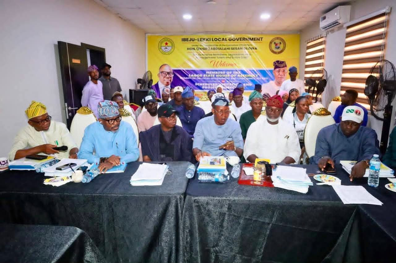 LAHA COMMITTEE ON LOCAL GOVERNMENT AND CHIEFTAINCY AFFAIRS COMMEND HON. OLOWA DURING OVERSIGHT VISIT TO IBEJU-