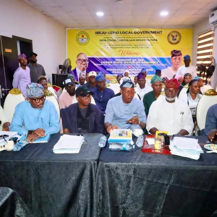 LAHA COMMITTEE ON LOCAL GOVERNMENT AND CHIEFTAINCY AFFAIRS COMMEND HON. OLOWA DURING OVERSIGHT VISIT TO IBEJU-