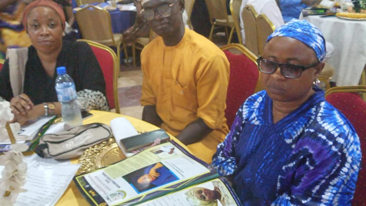 HON. OLOWA WINS STARLIGHT IBEJU -LEKKI/EPE MAN OF THE YEAR; SENATOR ABIRU;BARR OLADUNJOYE;OLADBABA; ALADESHONYIN,RBK,OTUNBA GIWA,BARR. OKULU, ALHAJI SERIKI,OTHERS HONOURED