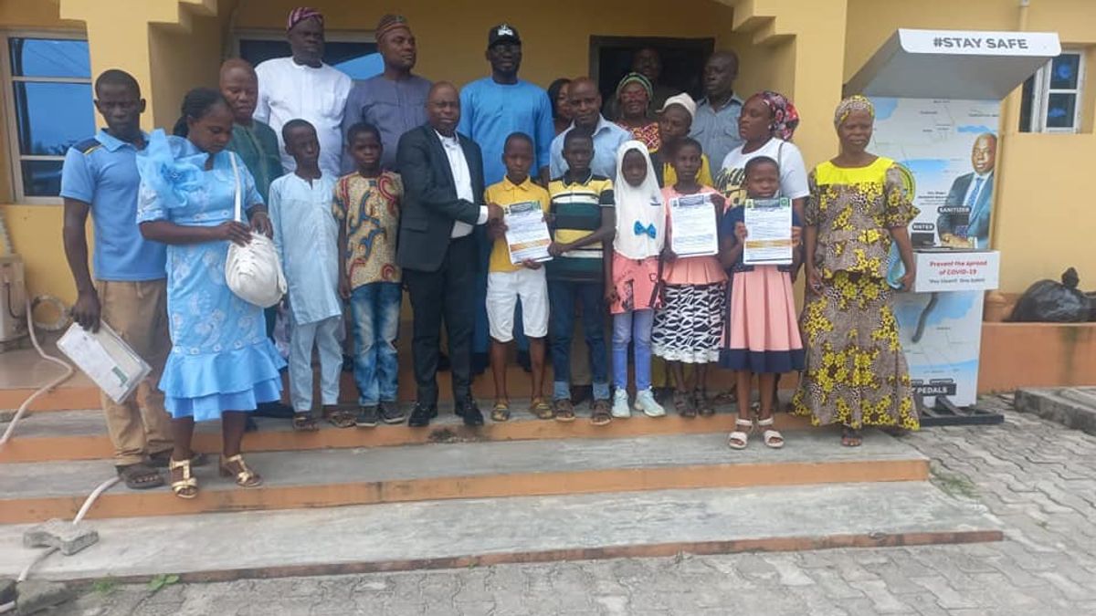 OLOWA REWARDS SUCCESSFUL PRIMARY SCHOOL PUPILS IN THE JUST CONCLUDED NCE EXAMINATIONS