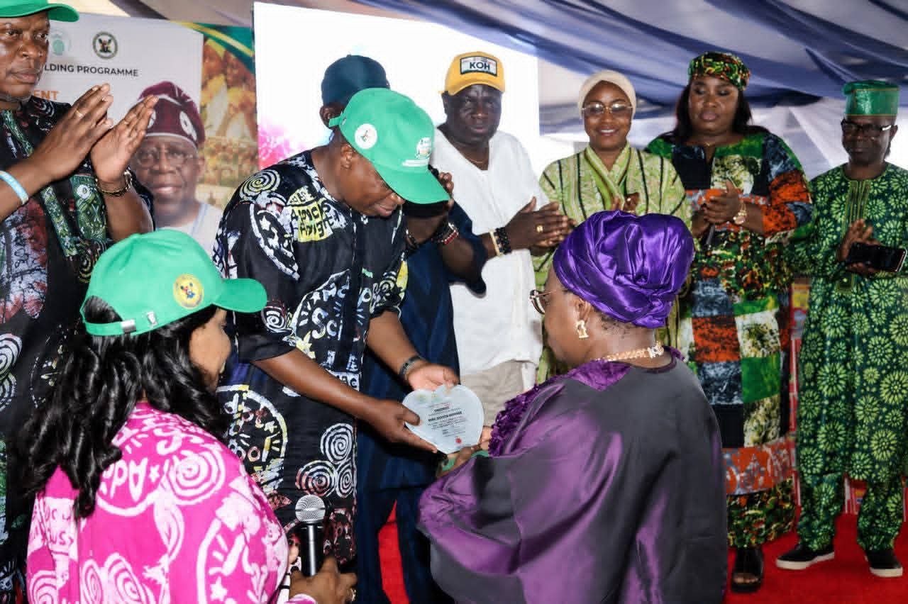 IBEJU-LEKKI HOSTS GRAND FINALE OF PBAT FEEDS 'SNACKS FOR THOUGHT' PILOT, STAKEHOLDERS RALLY BEHIND CHILD NUTRI