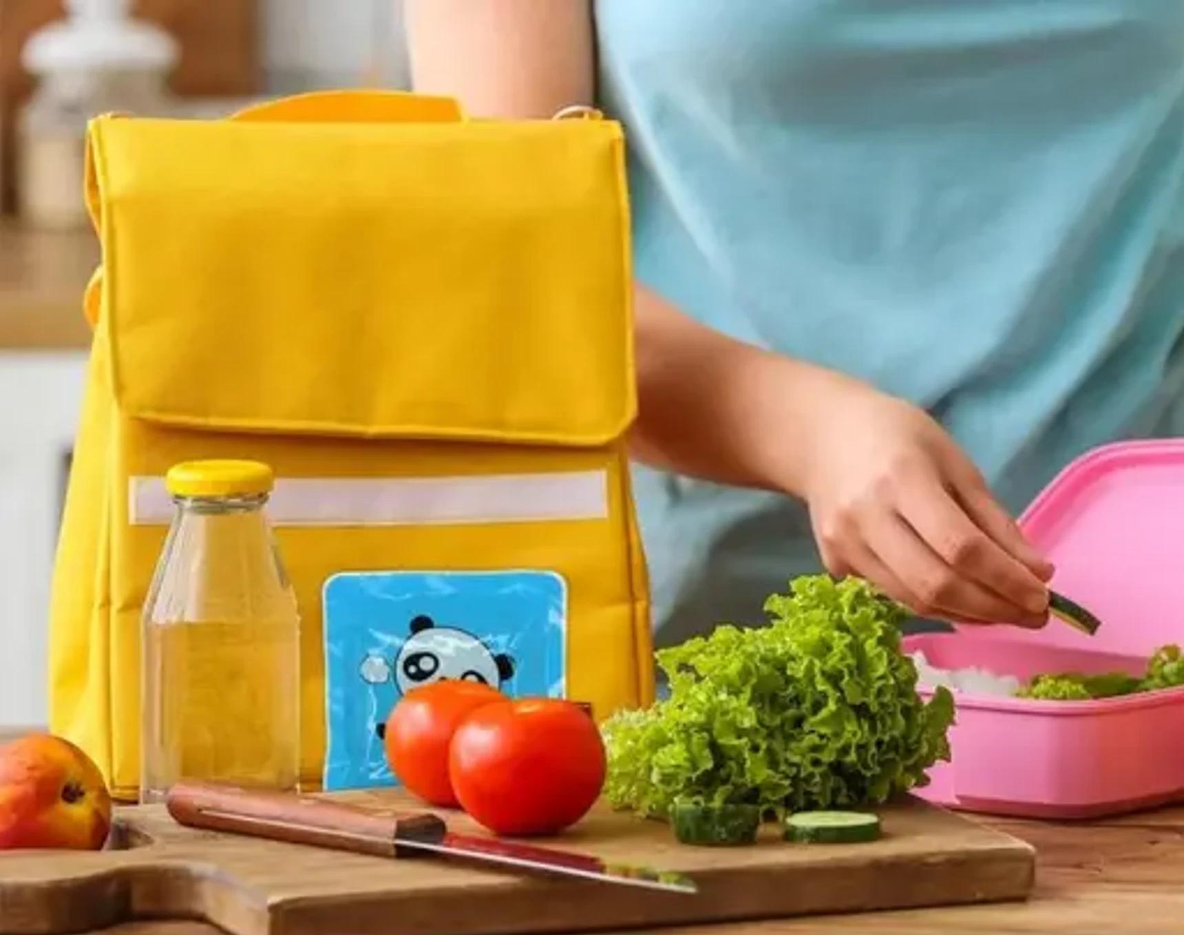 حزمة الثلج بشخصيات كرتونية