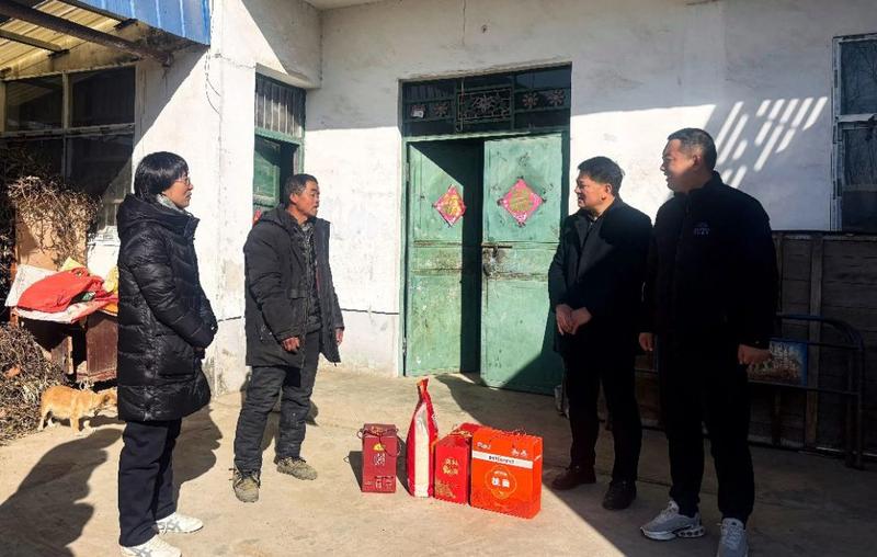 Anhui INTCO Medical realiza visitas de Año Nuevo chino y actividades de cuidado