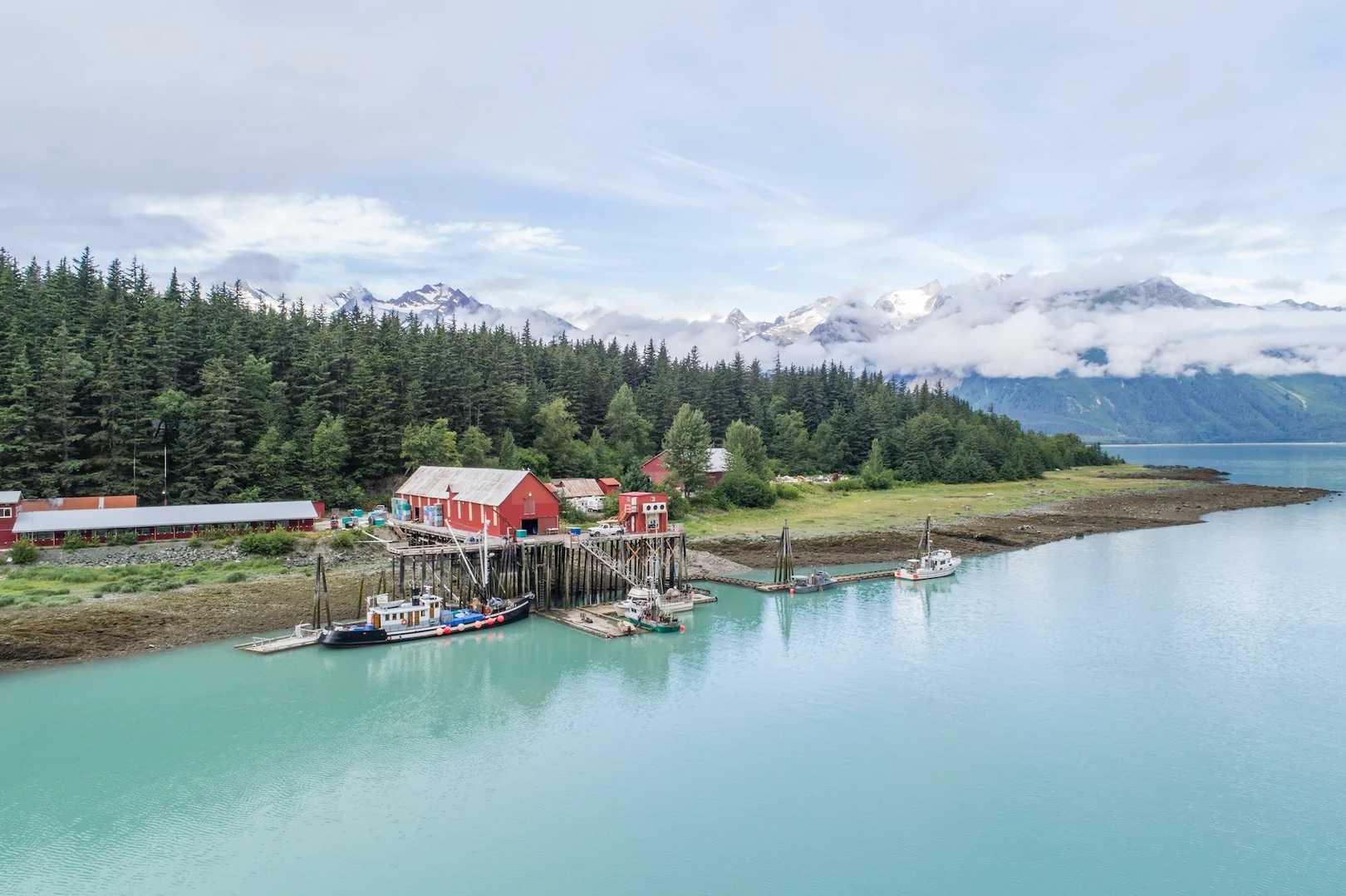 Sourcing Highlight -- Full Bleed Hero