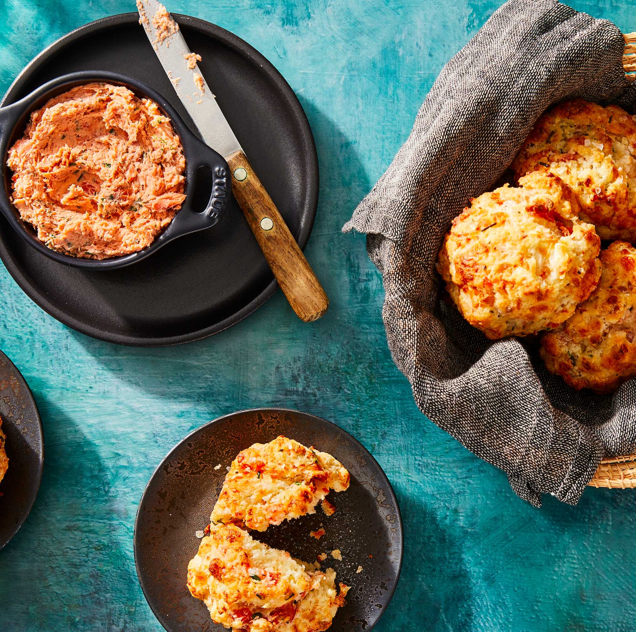 smoked-salmon-and-chive-drop-biscuits