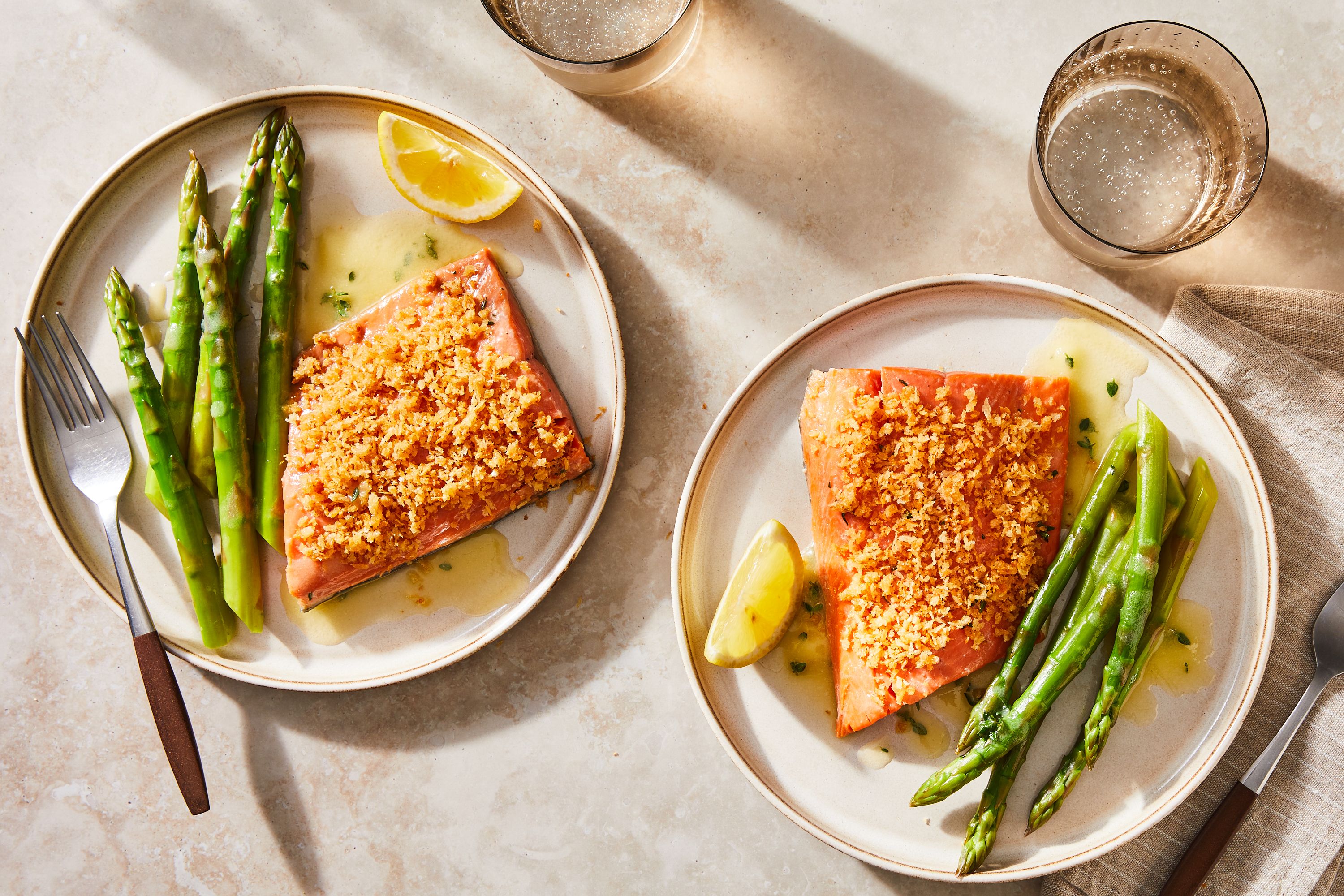 Sous-Vide Salmon with Lemon and Herbs - Cookidoo® – the official