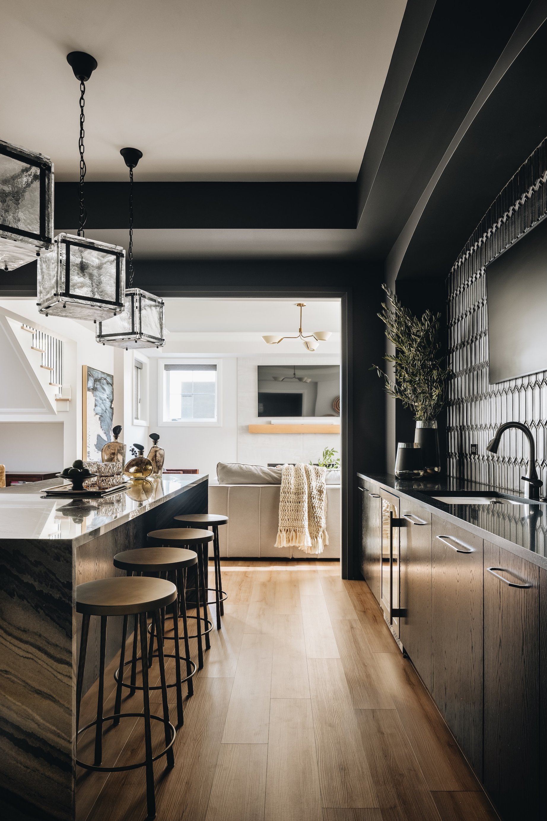 Dawn Reeves Design Luxury Interior Design Chicago Illinois Hinsdale Bar Pendants Lounge View