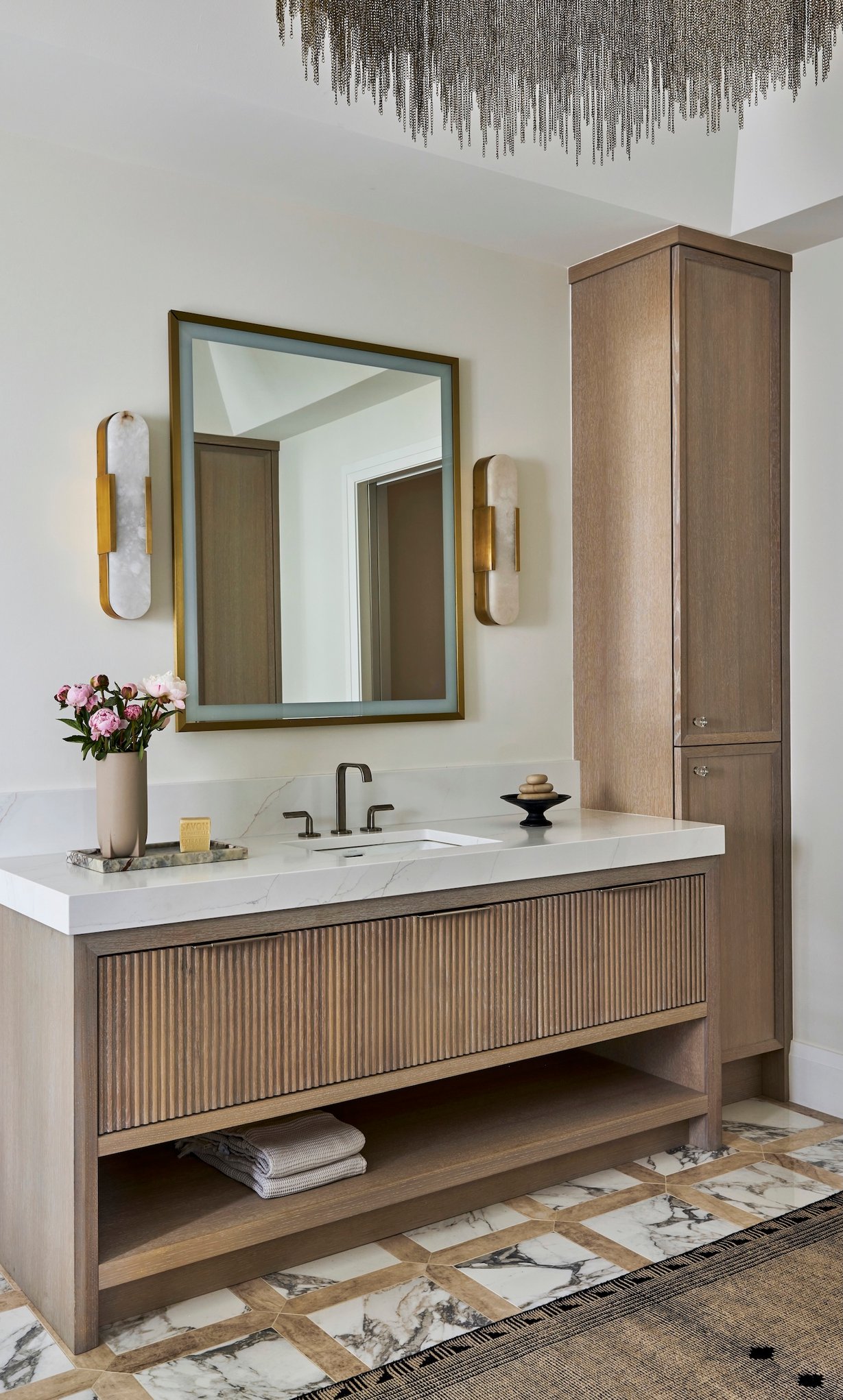 Dawn Reeves Design Luxury Interior Design Chicago Illinois Kenilworth II Primary Bath Single Vanity Wood