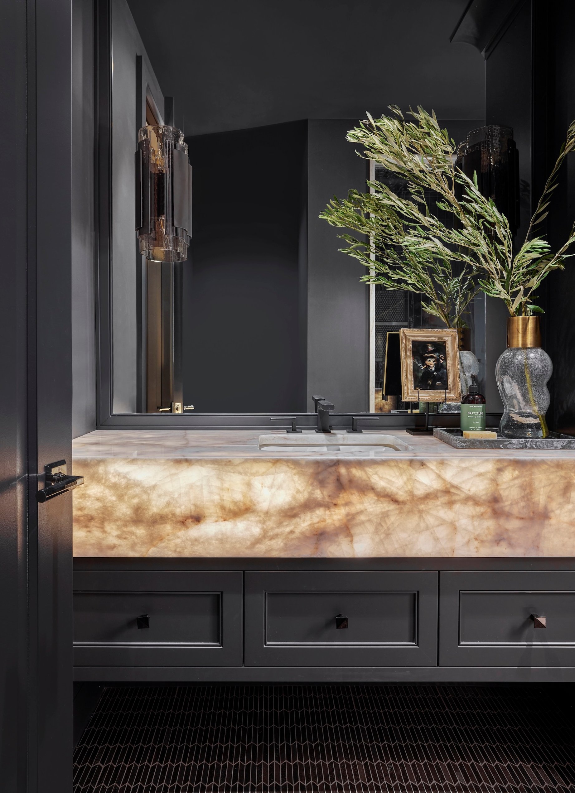 Dawn Reeves Design Luxury Interior Design Chicago Illinois Kenilworth II Powder Room Onyx Backlit Vanity