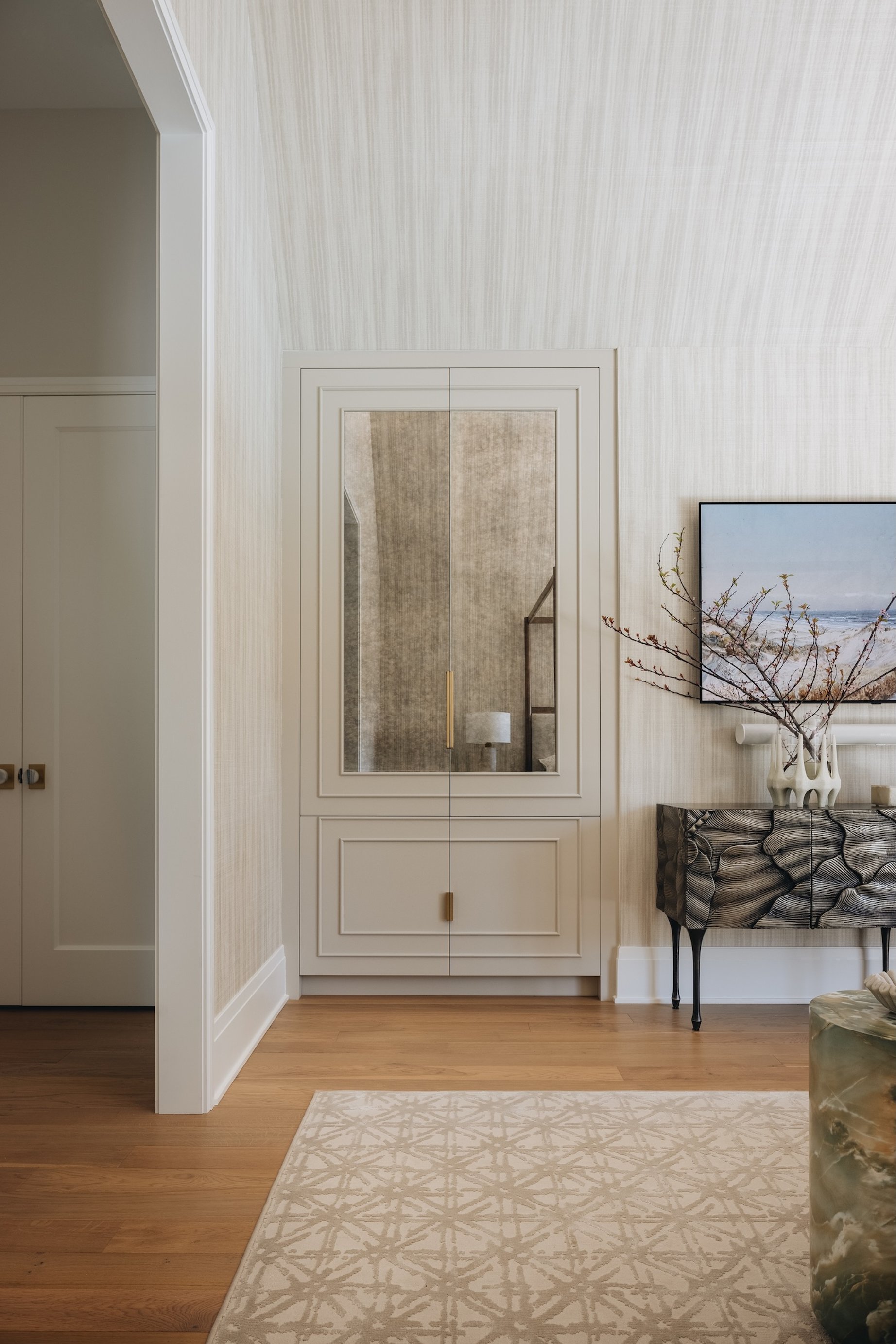 Dawn Reeves Design Luxury Interior Design Chicago Illinois Wilson Hallway Mirror Cabinet Console