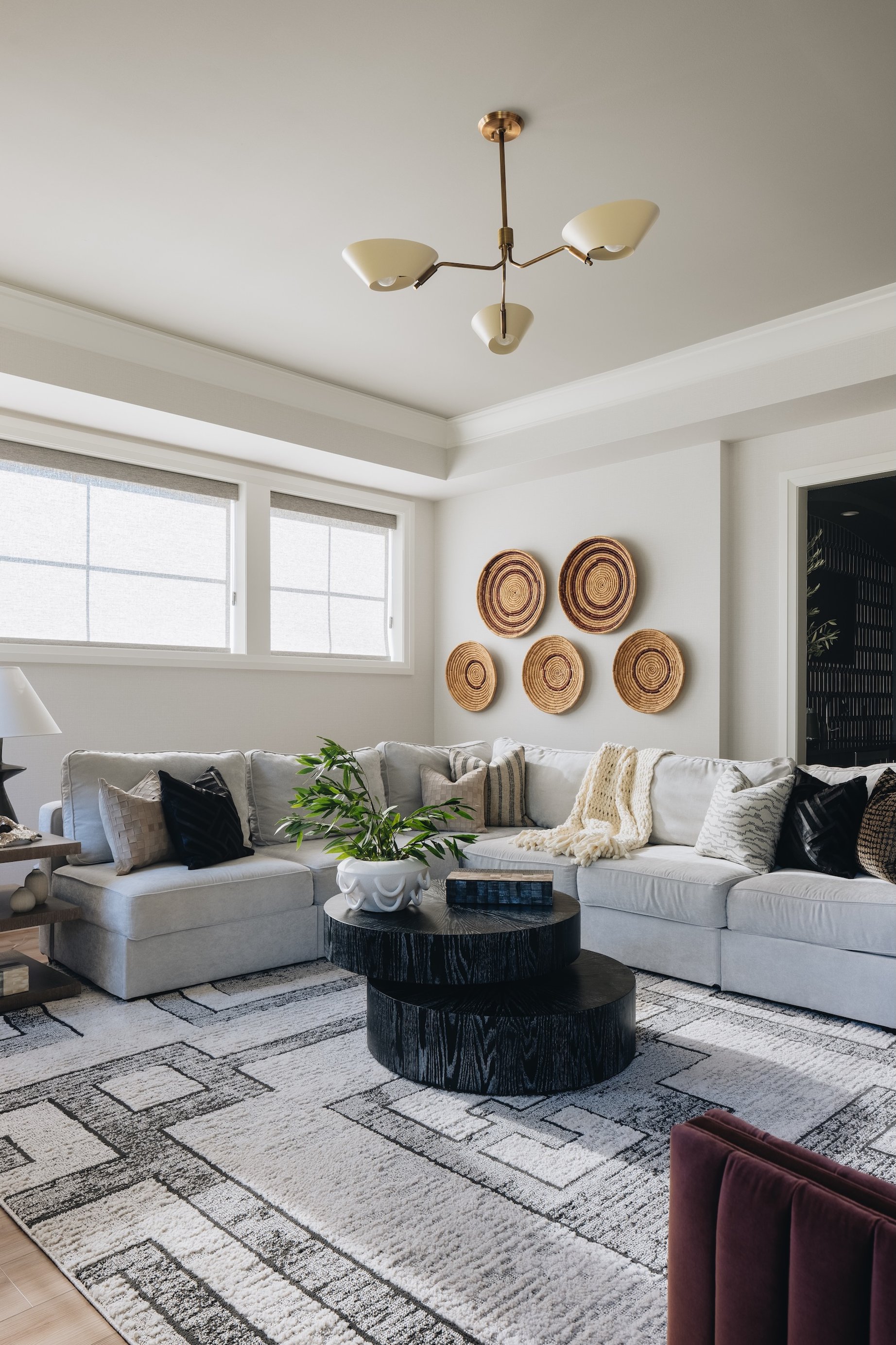 Dawn Reeves Design Luxury Interior Design Chicago Illinois Hinsdale Family Room Sectional Baskets