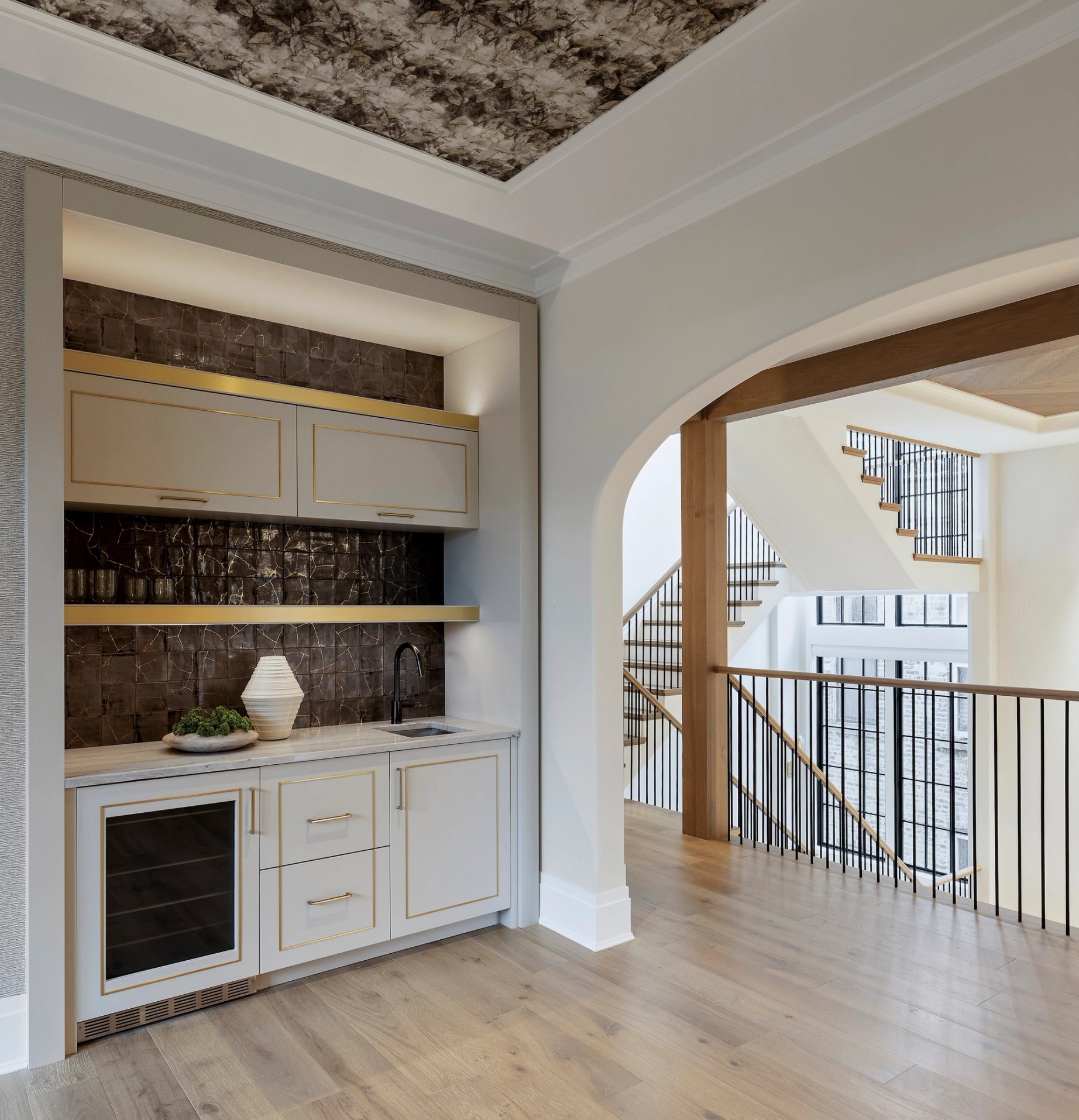 Dawn Reeves Design Luxury Interior Design Chicago Illinois Erie Upstairs Wet Bar Stone Backsplash