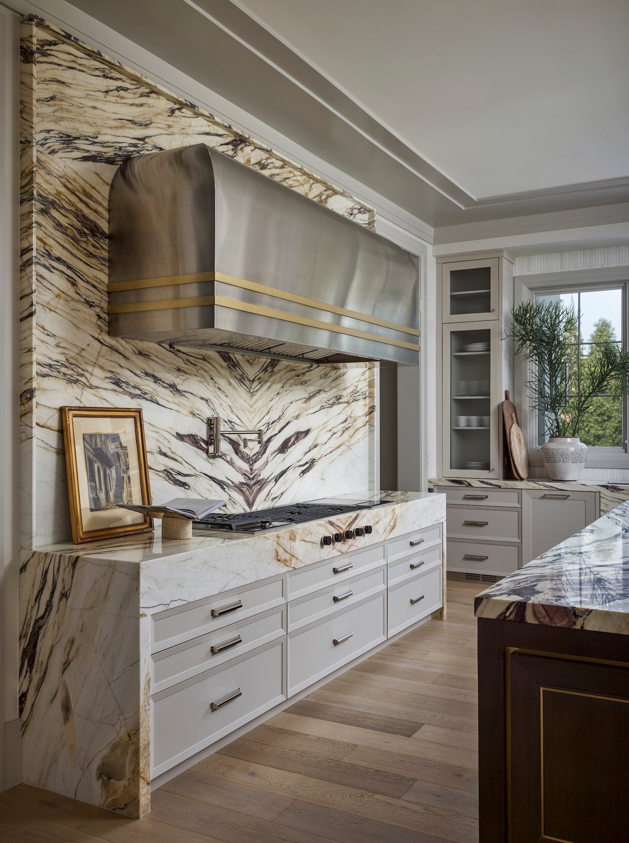 Dawn Reeves Design Luxury Interior Design Chicago Illinois Kenilworth II Kitchen Stainless Hood Marble Backsplash