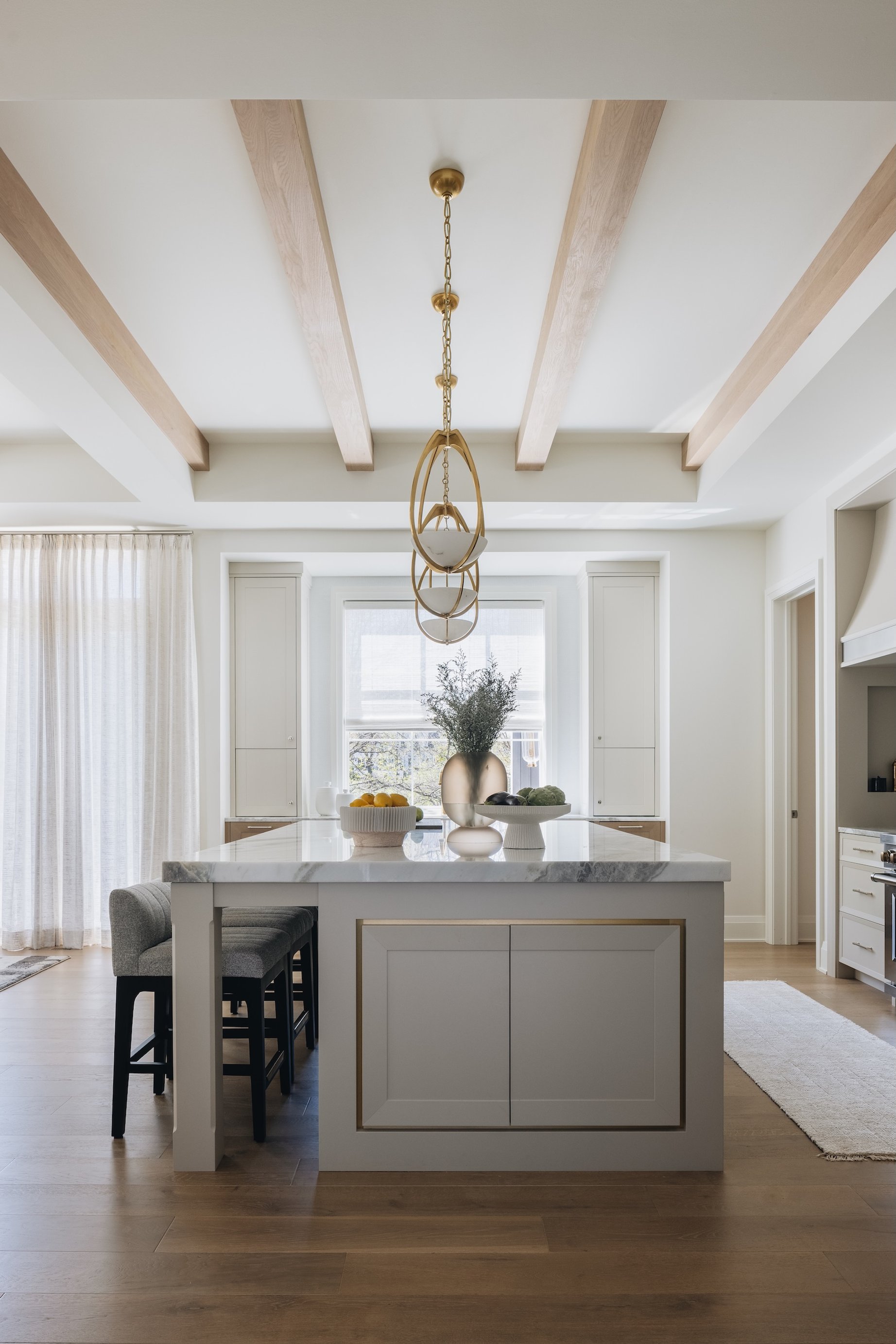 Dawn Reeves Design Luxury Interior Design Chicago Illinois Hinsdale Kitchen Island Beams Pendant