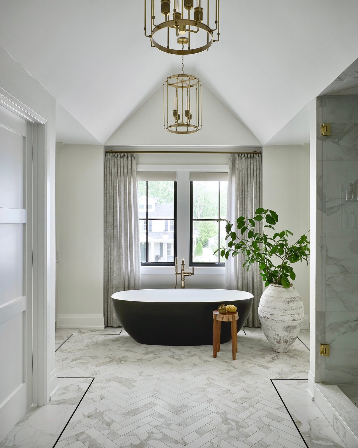 Dawn Reeves Design Luxury Interior Design Chicago Illinois Fairview Primary Bath Black Tub Vaulted