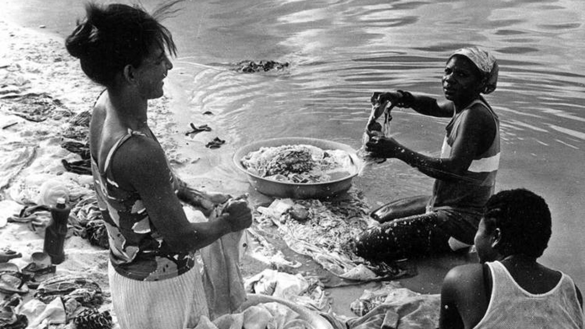 “Ô lava a roupa, lavadeira do Abaeté”