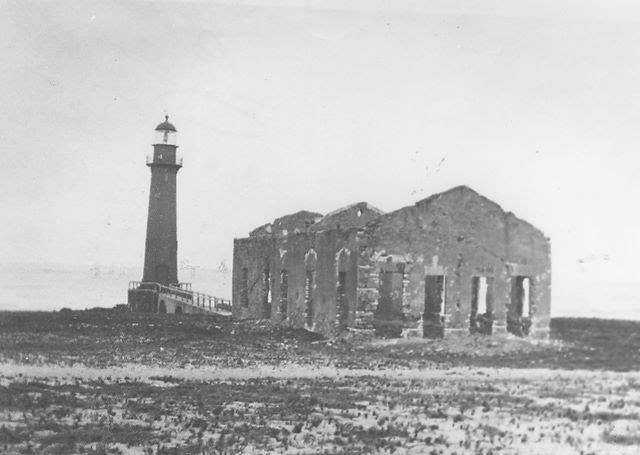 Antigo Farol de Itapuã