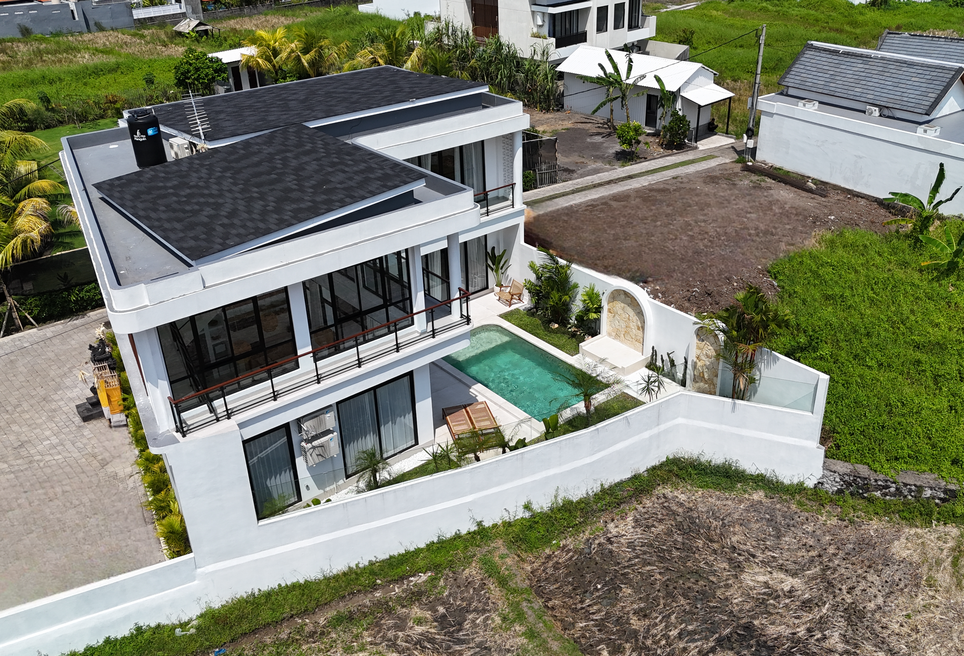 Villa Mewali photo