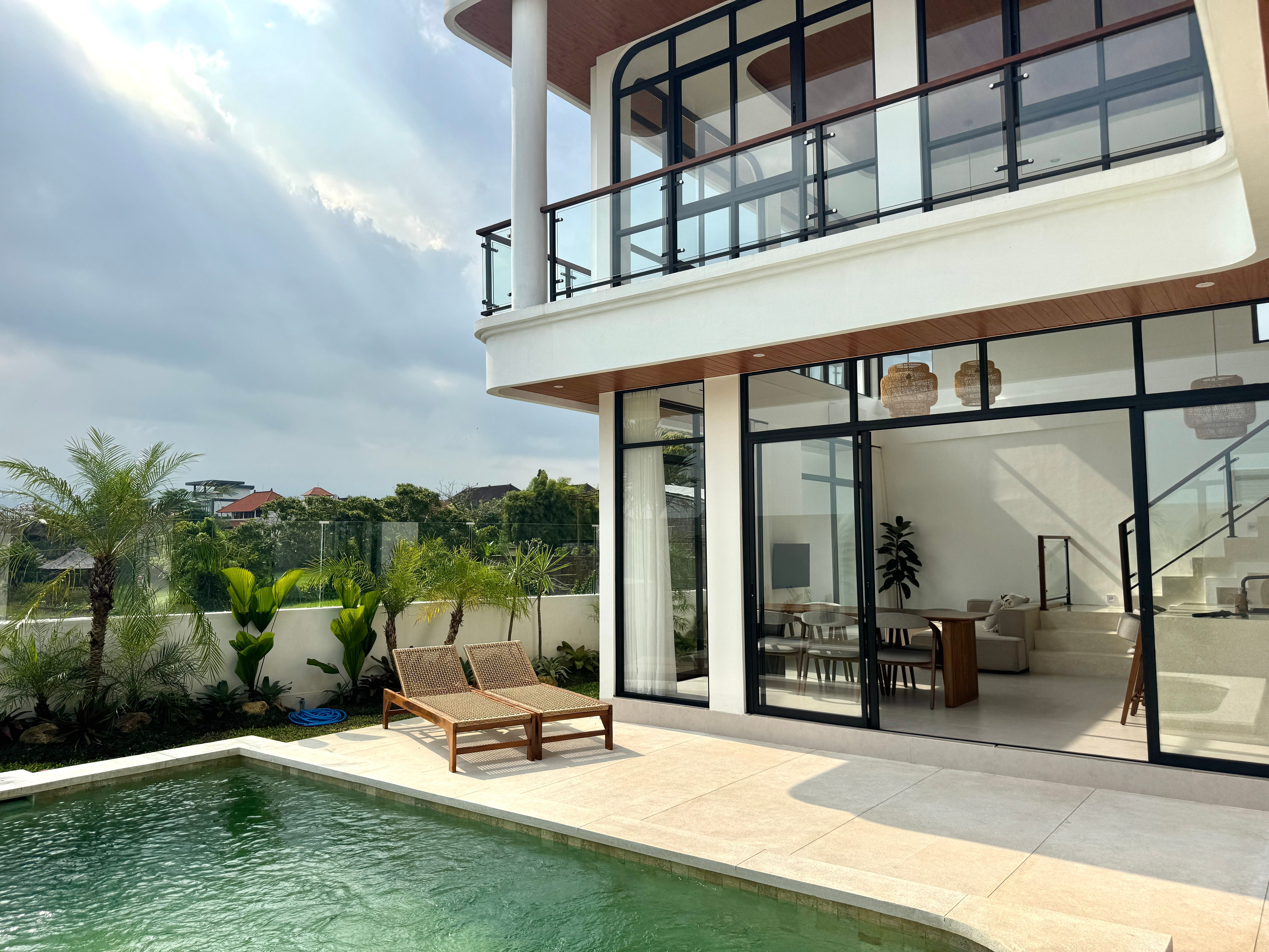Villa Mewali photo