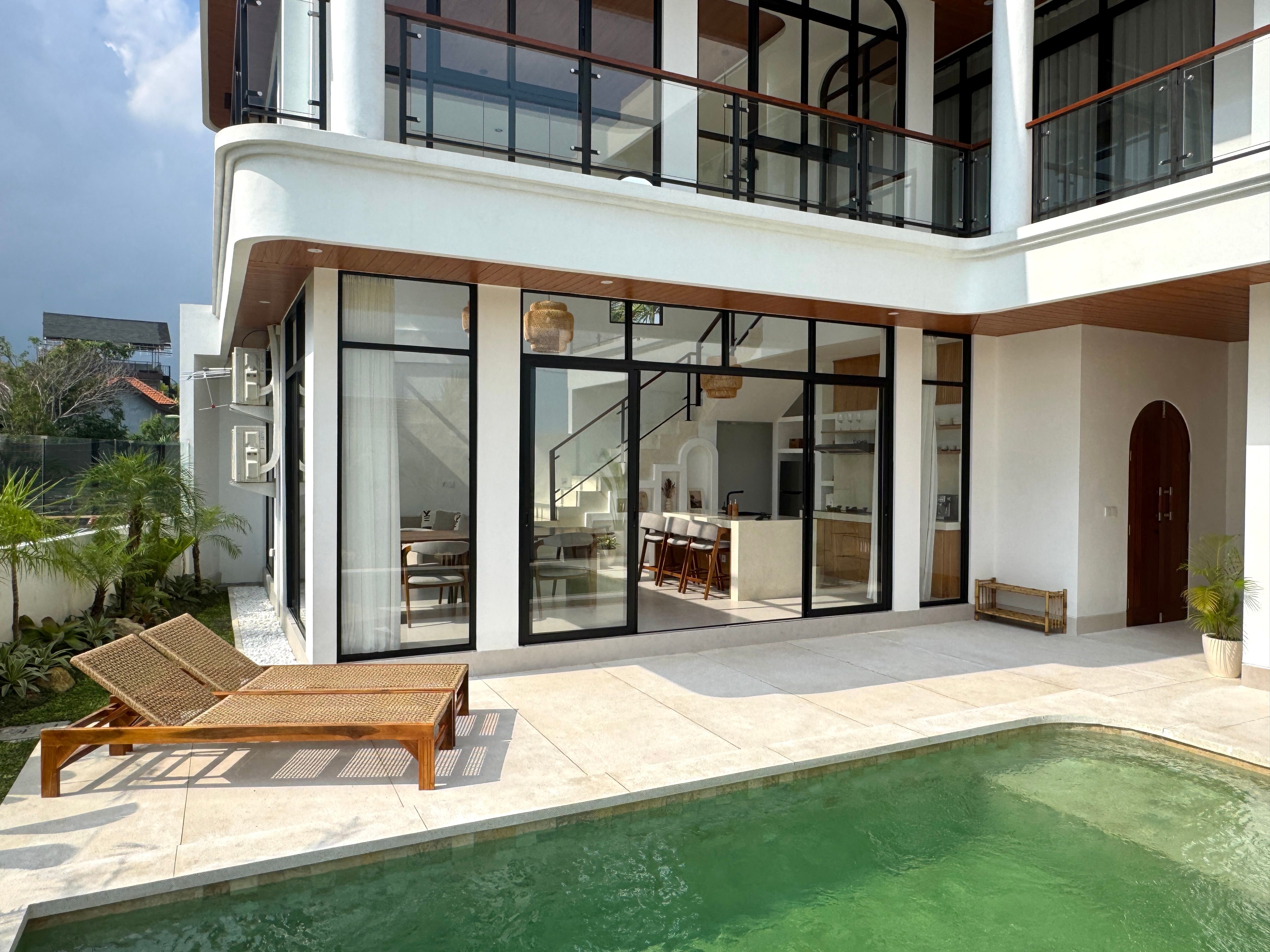 Villa Mewali photo