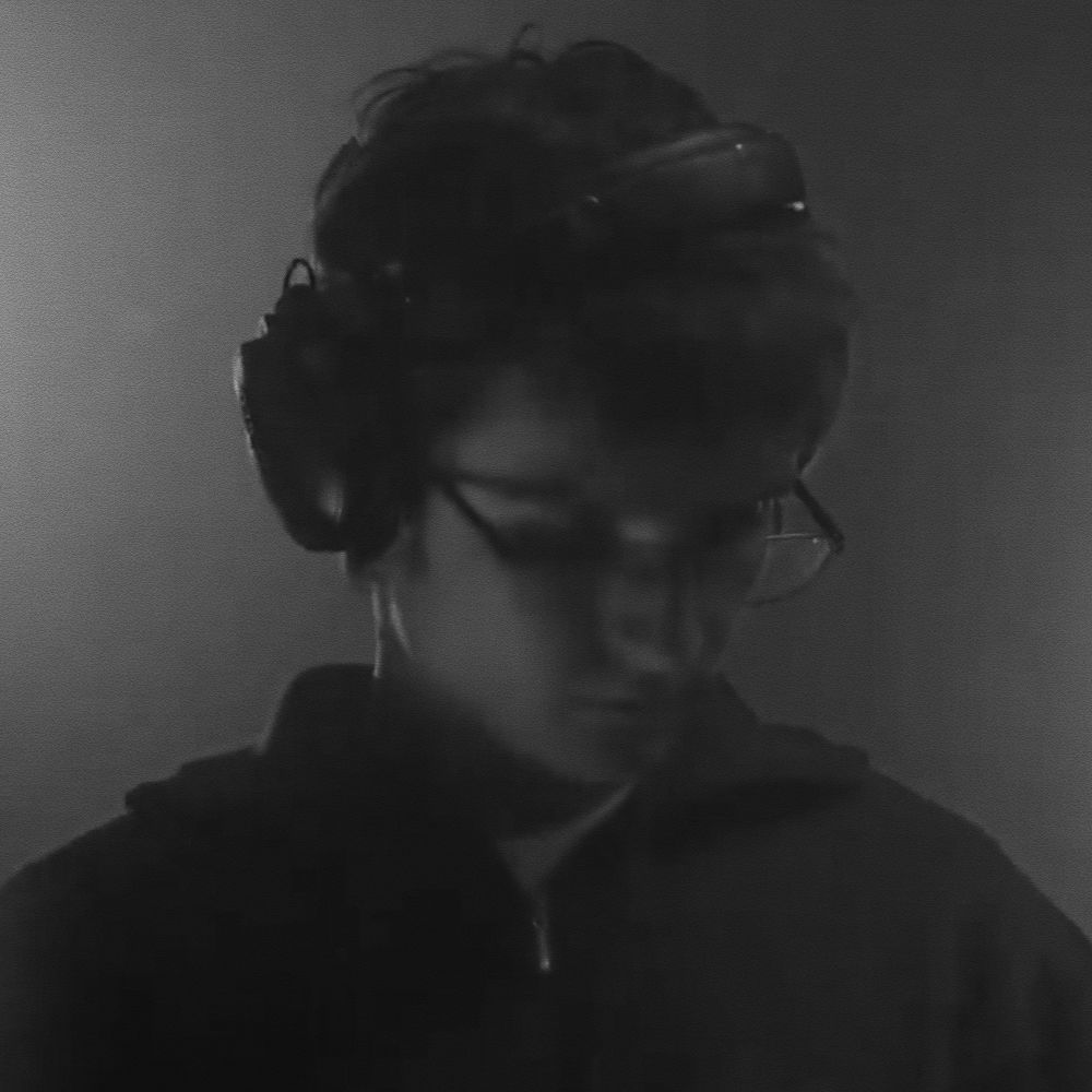 KG-Radio Showcase W// Ele Ele & Clam Cellar