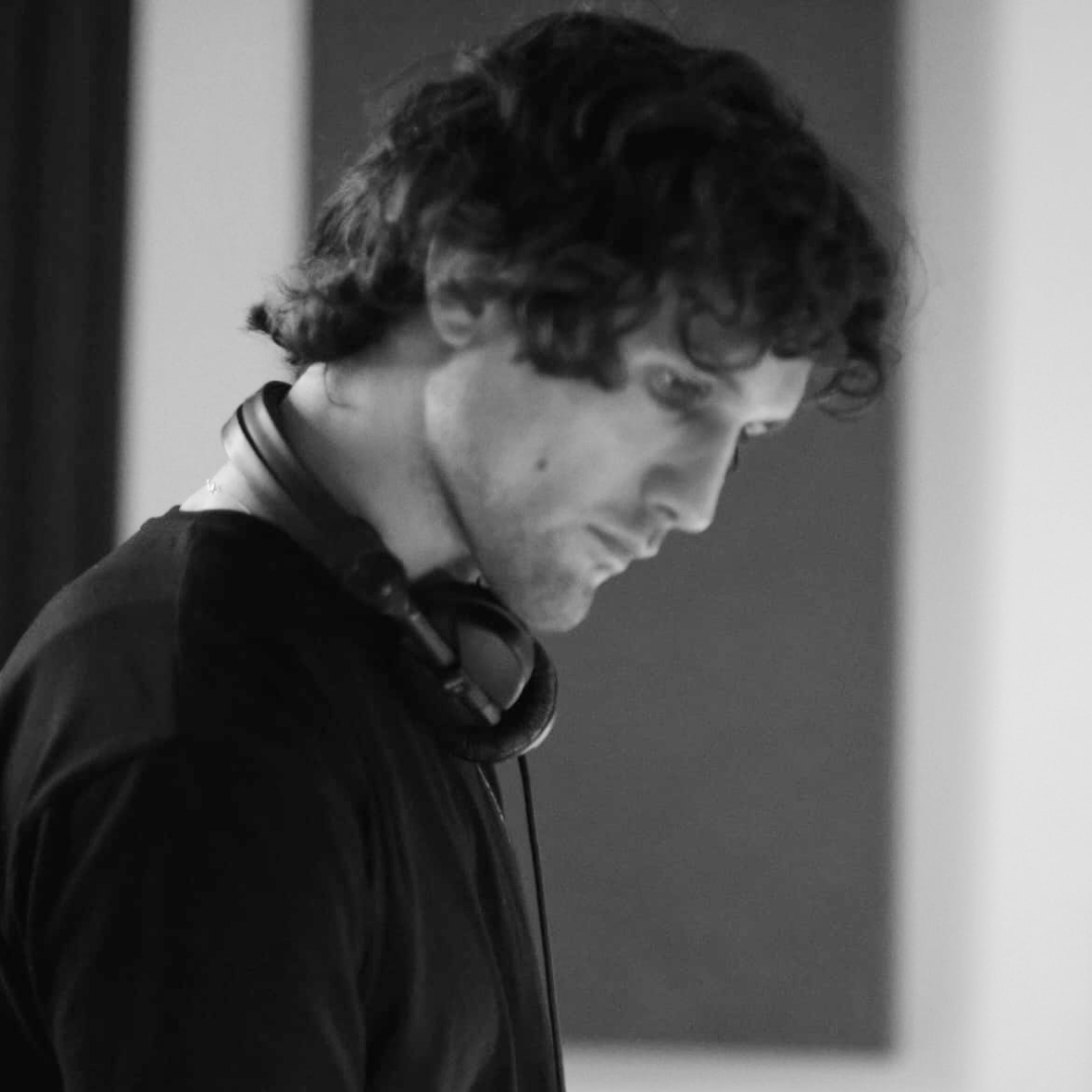 Radio Show W// Bezhanic