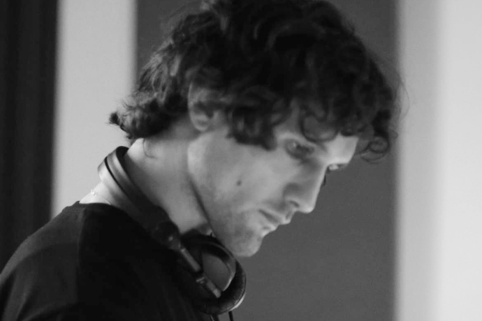 Radio Show W// Bezhanic