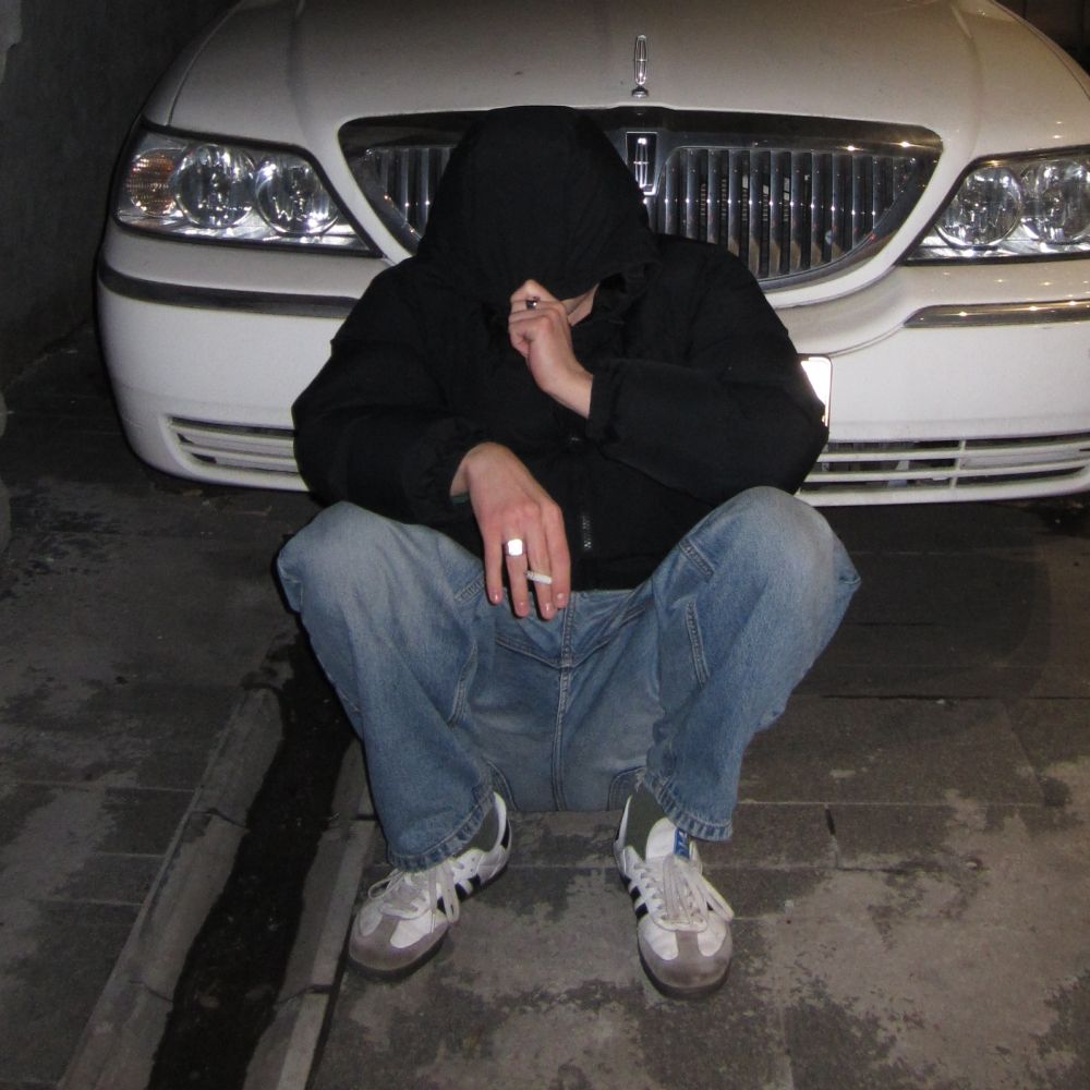 KG-Steamroom W// Leshutler