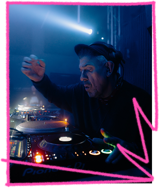 6-LukeUnaFrame.png