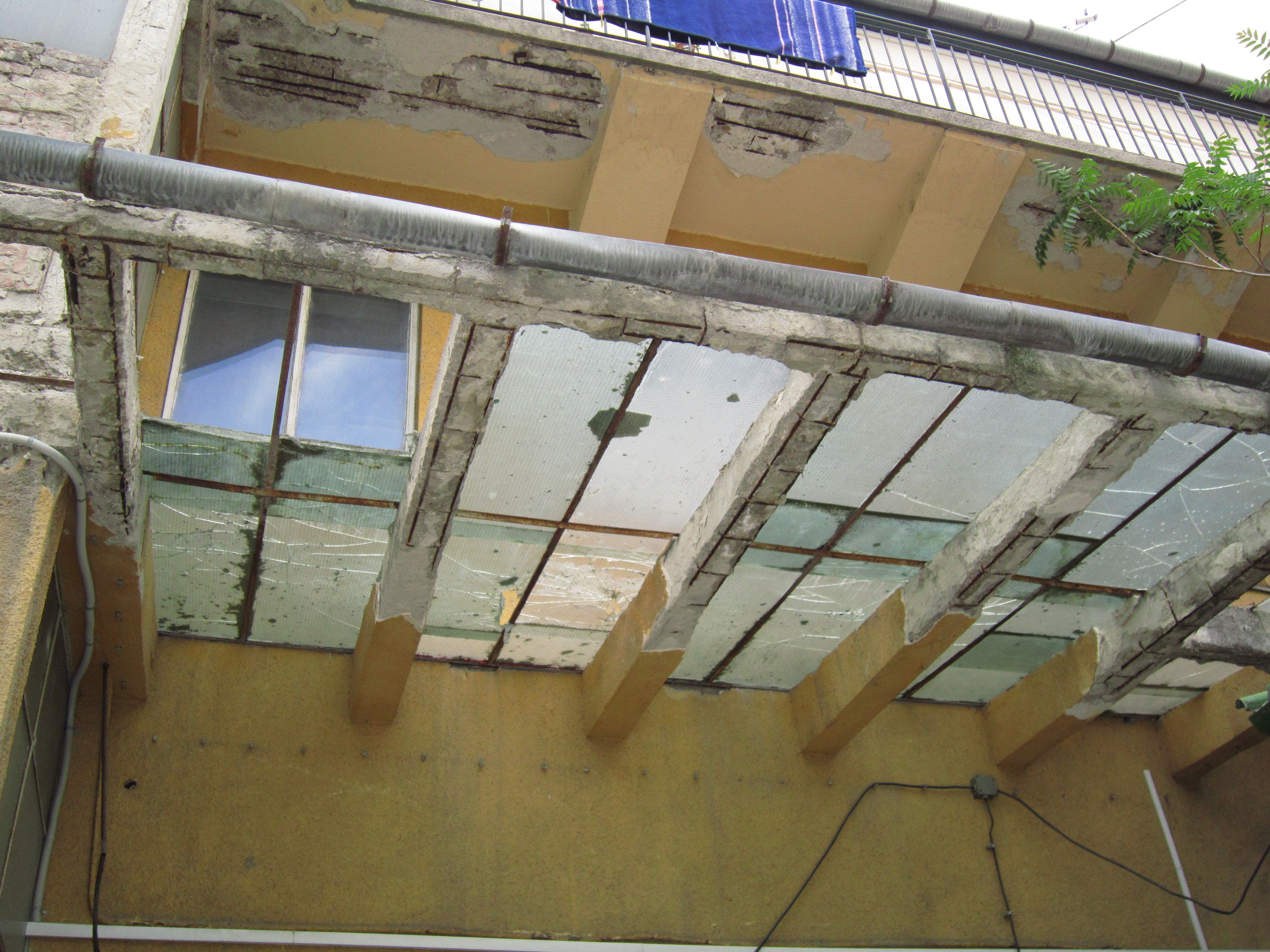 The Lyric Essay: Glass